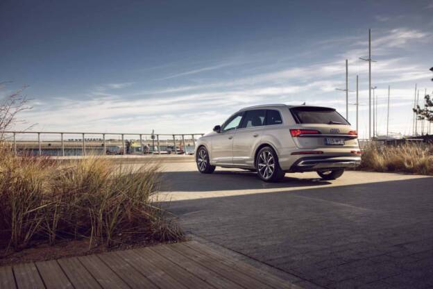 Audi Q7 advertising campaign